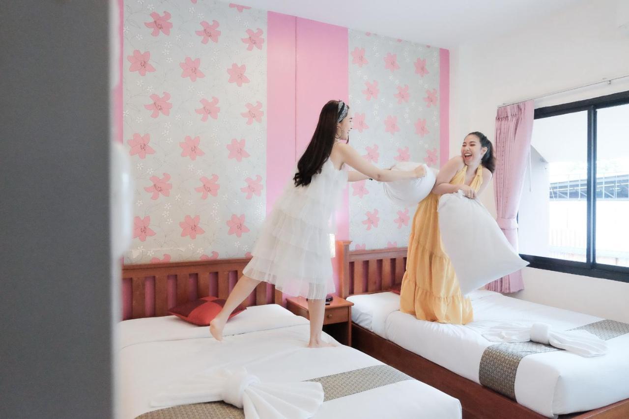 Myplace@Surat Hotel Surat Thani Bagian luar foto